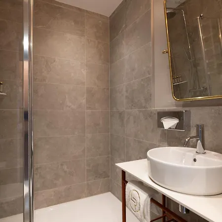 Les Rives Oceanik Hotel Parigi